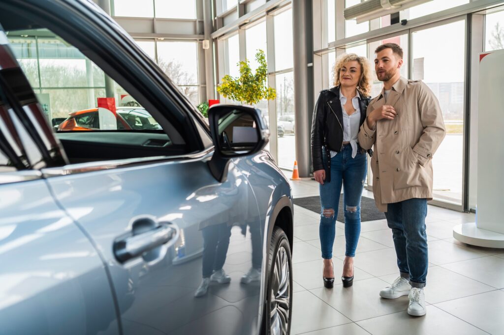 Effective Car Dealer Communication: Strategies for Communicating Clearly and Effectively with Customers