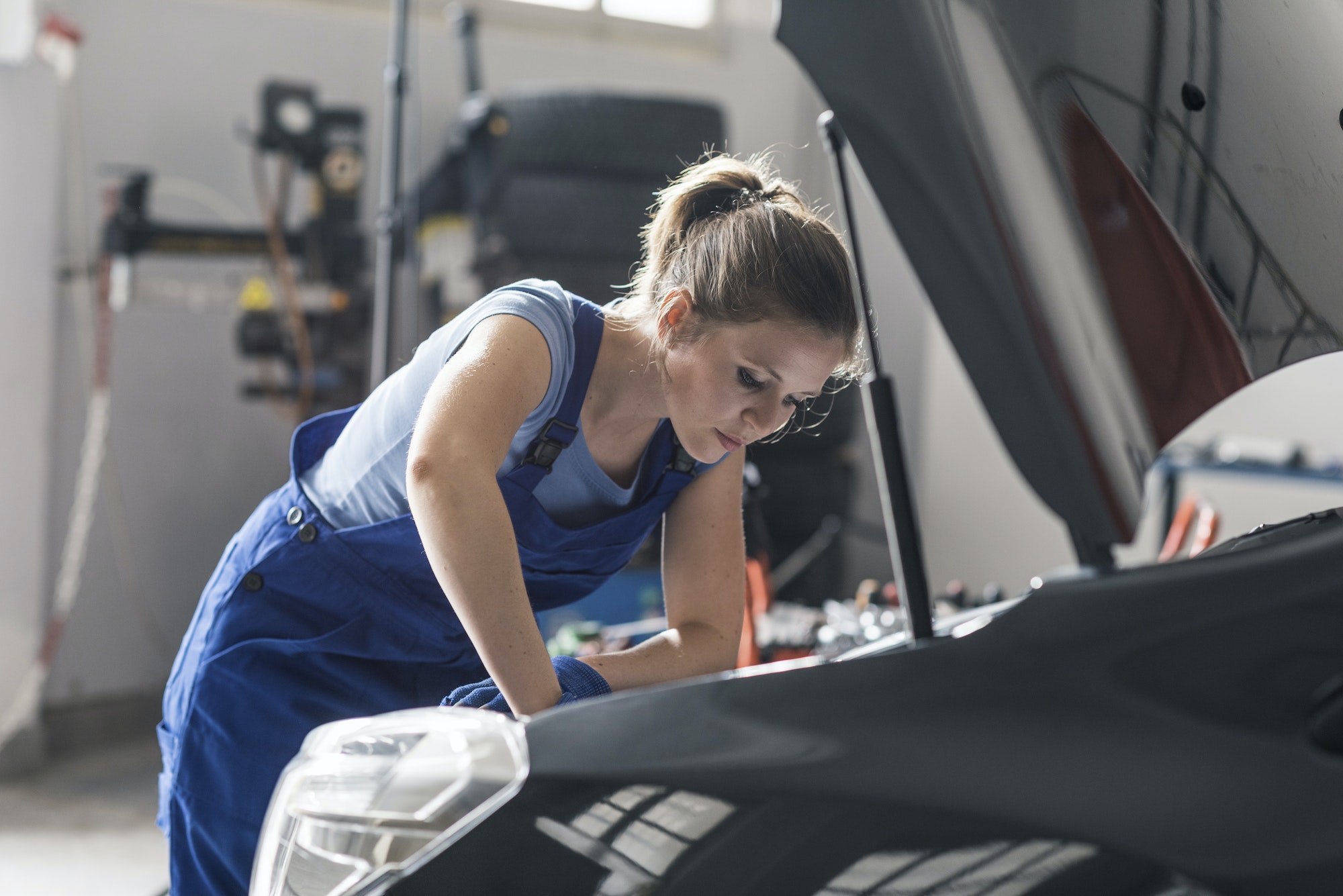 Why Auto Repair Technicians are Invaluable Assets to Your Dealership